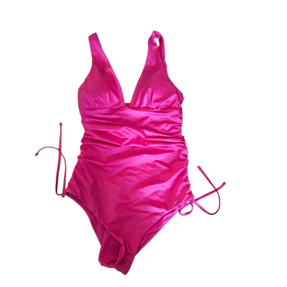 Victoria's Secret Hot Pink Ruched One Piece Swimsuit Size Medium - Picture 1 of 5